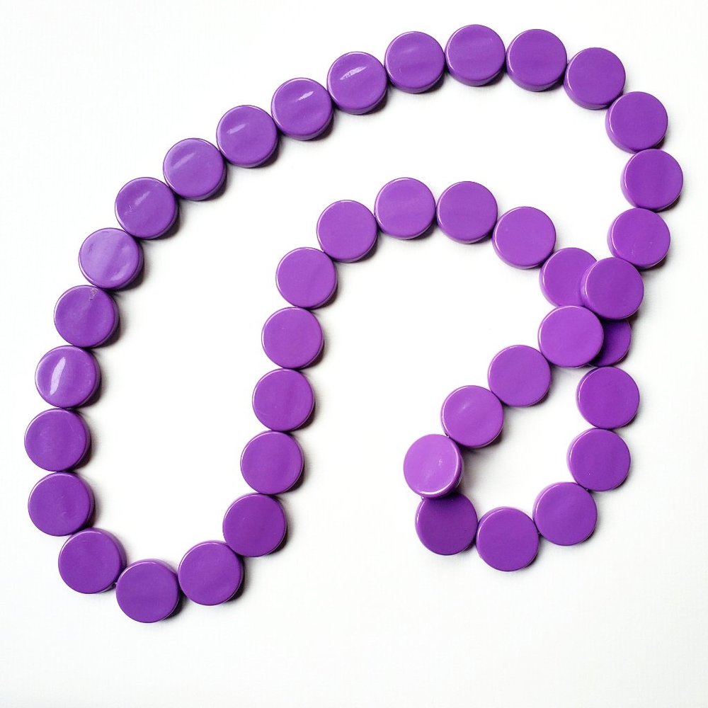 Vintage 80s Retro Women's Purple Circle Beaded Necklace